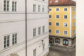 Modernisierte Altbauwohnung im historischem Stadthaus - Kaigasse