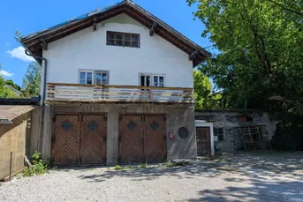 Baugrundstück mit Altbestand mit hoher Baudichte und in zentraler Lage von Salzburg-Maxglan/Riedenburg