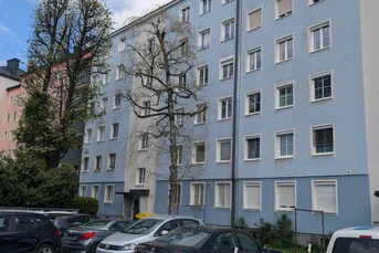 Zentrumsnahe, attraktive 2-Zimmer-Wohnung in der Herrnau