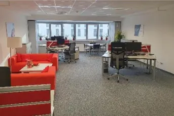 attraktives großes Bürohaus, U3-Nähe, Stellplätze, Betriebsrestaurant