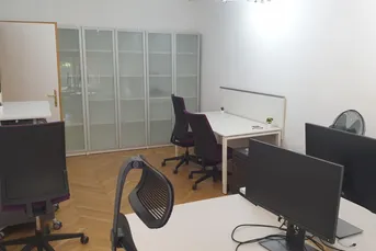 Büroraum mit 3 Arbeitsplätzen in Bürogemeinschaft