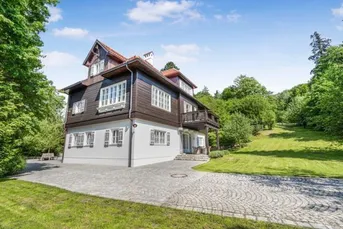 Exklusive Luxusvilla in Niederösterreich – 13 großzügige Zimmer und erstklassige Ausstattung für höchsten Wohnkomfort