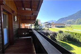 Attraktives Haus im Landhausstil in sonniger, unverbauter Lage von Maishofen.