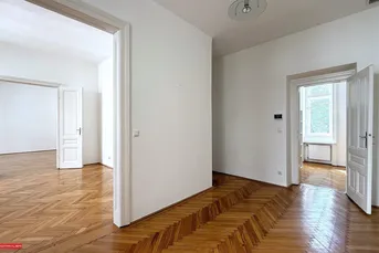 GRÜNDERZEITJUWEL - STILWOHNUNG IN SUPERLAGE - PERFEKTER GRUNDRISS MIT GRÜNBLICK - 3. WOHNETAGE