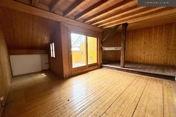 | CHARMANTE 3 -ZIMMER-WOHNUNG IM ALTBAU | FÜR LIEBHABER ZUM AUSBAU | TOP LAGE | GRAZ-GEIDORF