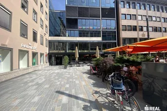 Geräumiges Büro oder Ordination in Top Innenstadtlage