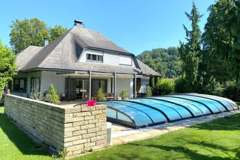 Arnfels! Einfamilienhaus, Villa, Top Lage, ca. 458,31 m² NFl, 8 Zimmer, Grund 2519 m² 