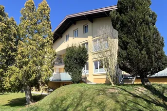 tolle Wohnung mit Eigengarten und 2 Terrassen in Seenähe