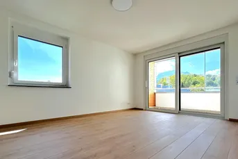 Wohntraum mit Gebirgsblick: 3-Zimmer-Wohnung in erhöhter Lage – Erstbezug nach Sanierung