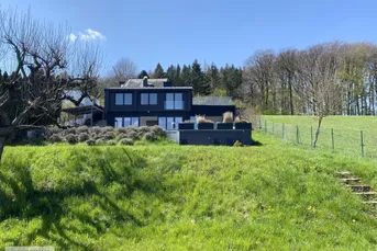 SOMMERFRISCHE NEU INTERPRETIERT /// RETREAT IN TRAUMHAFTER RUHELAGE /// UNTERKIRCHBACH