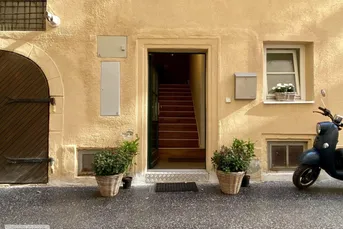 TOWNHOUSE IM HISTORISCHEN HERZEN WIENS /// ZWEI SEPARAT BEGEHBARE EINHEITEN