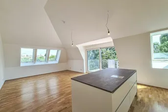 BLICK INS GRÜNE : 3-Zimmer Wohnung mit 9,80m² Balkon in Ruhelage