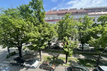 Zu Fuß in den 7. Bezirk und dennoch Blick ins Grüne - hochwertig sanierte 2-Zimmer Wohnung im Nibelungenviertel (Erstbezug)