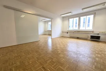 Mehrere freie Flächen in Bürogebäude nächst Triester Straße!