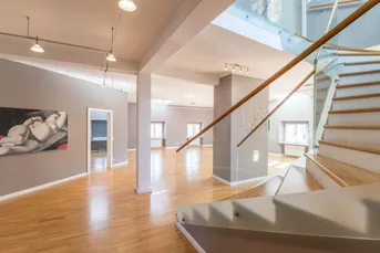 *** Prestigeträchtiges Penthouse *** über den Dächern der Klagenfurter Innenstadt