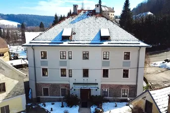 „Das Schifferhaus“ – historisches Gebäude in Himmelberg