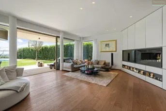 Designervilla mit Fernblick in Toplage