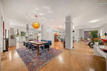 Urbaner Loft-Traum: Großzügig wohnen mit Garten &amp; Rooftop-Pool in Bestlage