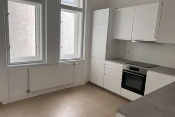 Stilaltbauwohnung mit Ausblick