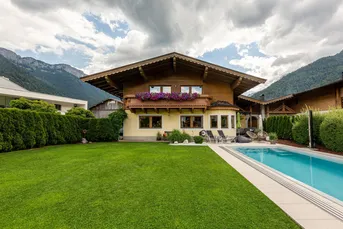 Einfamilienhaus mit Outdoorpool in Traumlage von Waidring