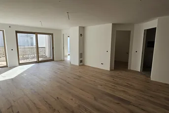 Erstbezug in Badens Toplage – Maisonette im 1. OG, 5 Min. zum Zentrum – jetzt kaufen, bevor’s teuer wird!