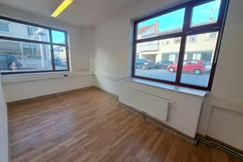 Kleinbüro mit Schaufenster!