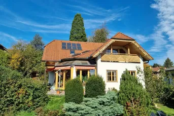 EINFAMILIENHAUS MIT POOL IN BESTER LAGE IN PRESSBAUM - 360° Video!