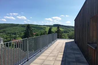 ANLAGEOBJEKT - VERMIETETE 3 ZIMMERWOHNUNG MIT AUSSICHTSTERRASSE