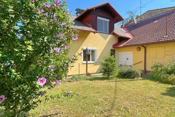Einfamilienhaus mit Garten in idyllischer Lage - perfekt für Familien!
