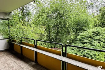 Wohnen am Mauerbach – mit Loggia, Schlossblick und absoluter Ruhelage im Grünen