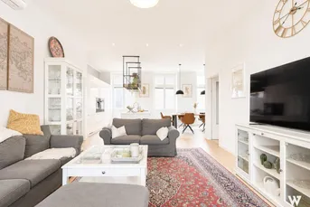 Exklusive 4-Zimmerwohnung im Altbaustil: Große Ost-Terrasse | Vollsaniert &amp; Neuwertig | Klimatisiert | Hochwertig möbliert