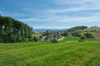 12 Fußballfelder Natur: Exklusive Agrarflächen im Dunkelsteinerwald