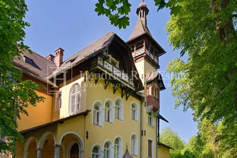Prachtvolles Anwesen mit Jahrhundertwendevilla in der Kaiserstadt