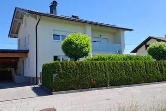 Schmuckes Zweifamilienhaus in Salzburg / Anthering!