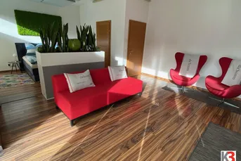 Das "BÜRO und WOHNEN" kann 3 Jahre angemietet werden !!! Einziehen und wohlfühlen (inkl. 1 PKW Stellplatz) ------------- 2. Wohnsitz möglich !!!