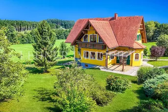 * Pichling bei Stainz * LANDHAUS AUF 1.687 M² GRUND IN HERRLICHER RUHELAGE *