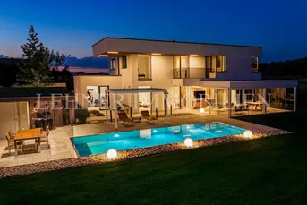 *** WERNDORF *** EXKLUSIVE LUXUSVILLA MIT GRÜNBLICK NAHE DER MUR - MODERNES WOHNEN AUF HÖCHSTEM NIVEAU ***