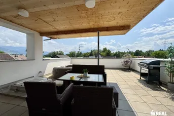 Tolle 3-Zimmerwohnung mit großer Dachterrasse