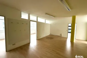 Großzügige Bürofläche mit Klimaanlage im Cityhaus