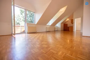 +Helle, gemütliche 3 -Zimmer + mit 36 m² Wohnküche und 7,8 m² Balkon + grüner Innenhof, Wiengrenze, ruhig, 1. OG, Dachgeschoss, D+