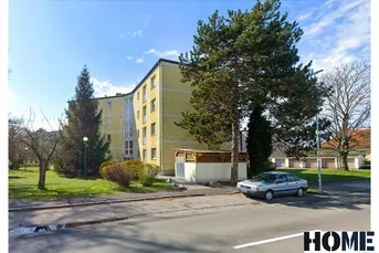 freundliche 2 Zimmer Eigentumswohnung