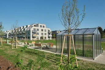 gut geschnittene 2 Zimmer Wohnung mit Balkon und KÜCHE im Gartenhaus 22__T11_PROVISIONSFREI!