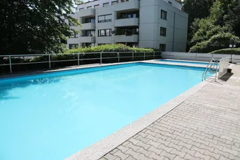 Aus Alt, mach Neu! Top Lage! Top Ausblick! mit 2 Abstellplätzen und MEHR