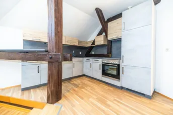 *AB 01. SEPTEMBER VERFÜGBAR* I HISTORISCHES FLAIR TRIFFT CITYLAGE I AUFZUG VORHANDEN I TIERFREUNDLICH I ZWISCHEN KUNSTHAUS &amp; LEND I URBANES WOHNEN MIT STIL I PROJEKT WOHNEN