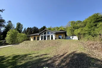 Wohnen in herrlicher Aussichtslage!