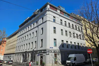 Ein Ort voller Möglichkeiten – Sonnendurchflutete Altbauwohnung mit Charakter nahe Reumannplatz