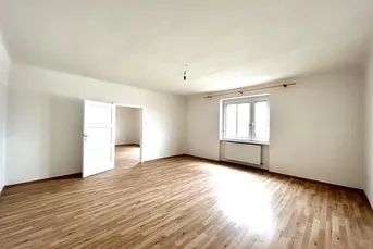 Urbanes Wohngefühl mit perfekter Anbindung – großzügige 3-Zimmer-Wohnung in guter Lage