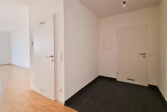 zentrale 2 Zimmerwohnung mit Balkon - PROVISIONSFREI - ab sofort