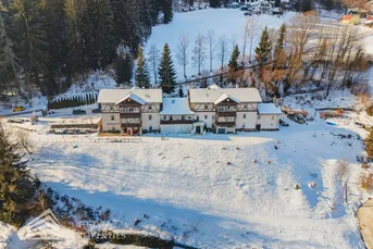 Bauland in erhöhter Aussichtslage – Entwicklungspotenzial in der Semmering-Region