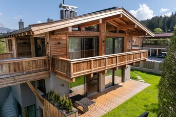 LUXURIÖSES FAMILIEN-CHALET